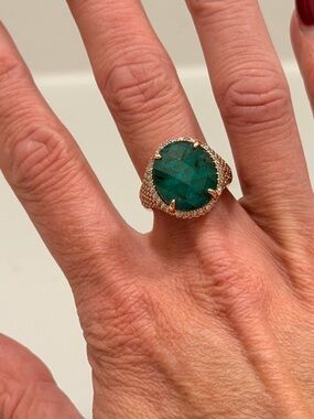 Bomb Party NWOT! Gold Cocktail Ring with Deep Emerald Green Cushion Stone